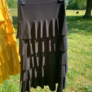 Junees ruffled layering girls maxi  skirt sz 10